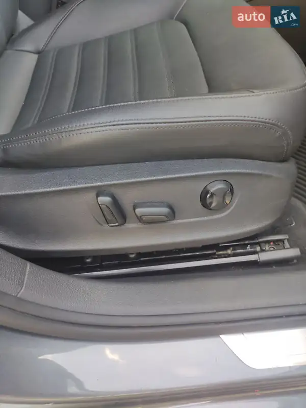 Volkswagen Passat 2018 VIN 1VWCA7A33JC044678 фото оголошення 39 з 79