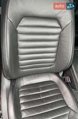 Универсал Volkswagen Passat 2012 в 