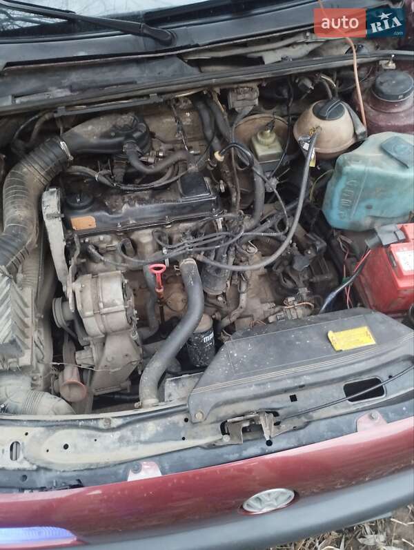 Седан Volkswagen Passat 1992 в Хмельницком