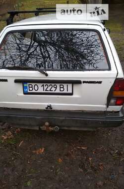 Универсал Volkswagen Passat 1986 в Зборове