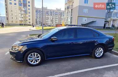 Седан Volkswagen Passat 2017 в 