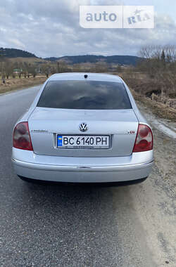 Седан Volkswagen Passat 2002 в Турке