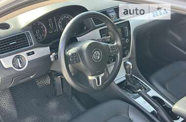 Седан Volkswagen Passat 2013 в Вознесенске