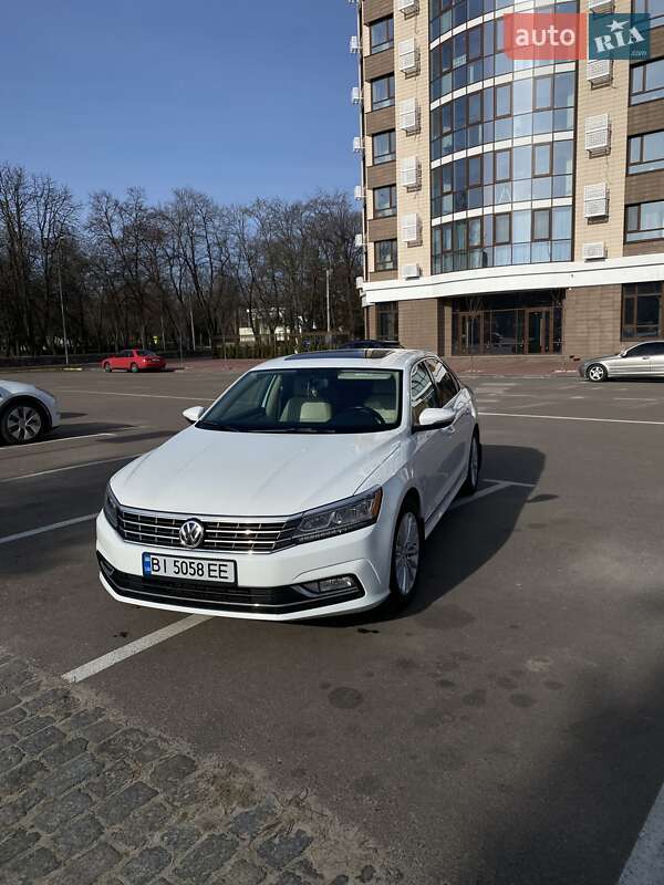 Седан Volkswagen Passat 2016 в Кременчуці