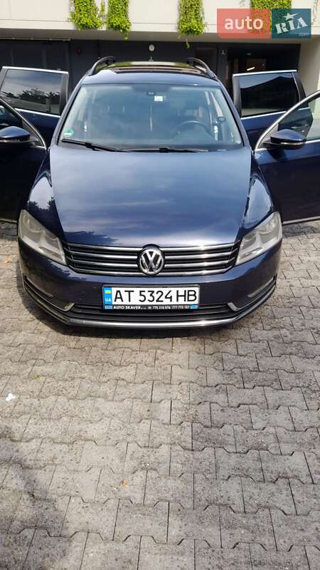 Универсал Volkswagen Passat 2012 в Рожнятове