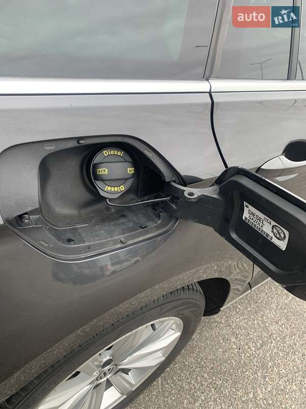 Универсал Volkswagen Passat 2017 в Киеве