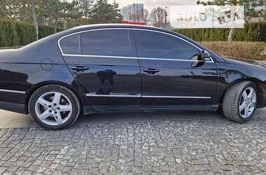 Седан Volkswagen Passat 2007 в Дніпрі