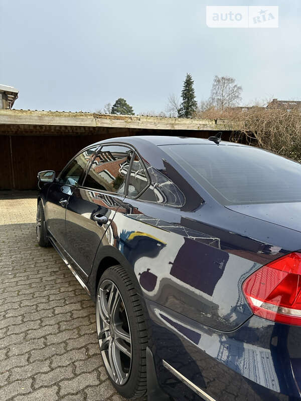 Седан Volkswagen Passat 2013 в Киеве фото 10 Седан Volkswagen Passat 2013 в Киеве