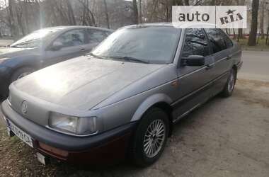 Седан Volkswagen Passat 1991 в Хмельницькому