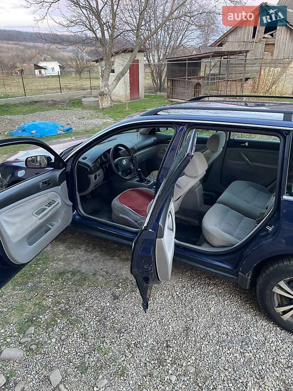 Универсал Volkswagen Passat 2001 в Болехове