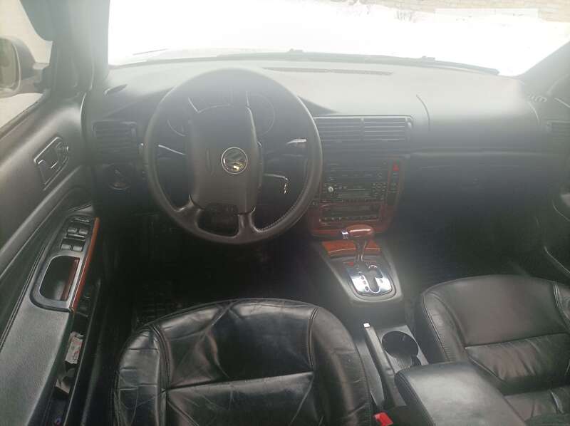 Седан Volkswagen Passat 2001 в Городенке