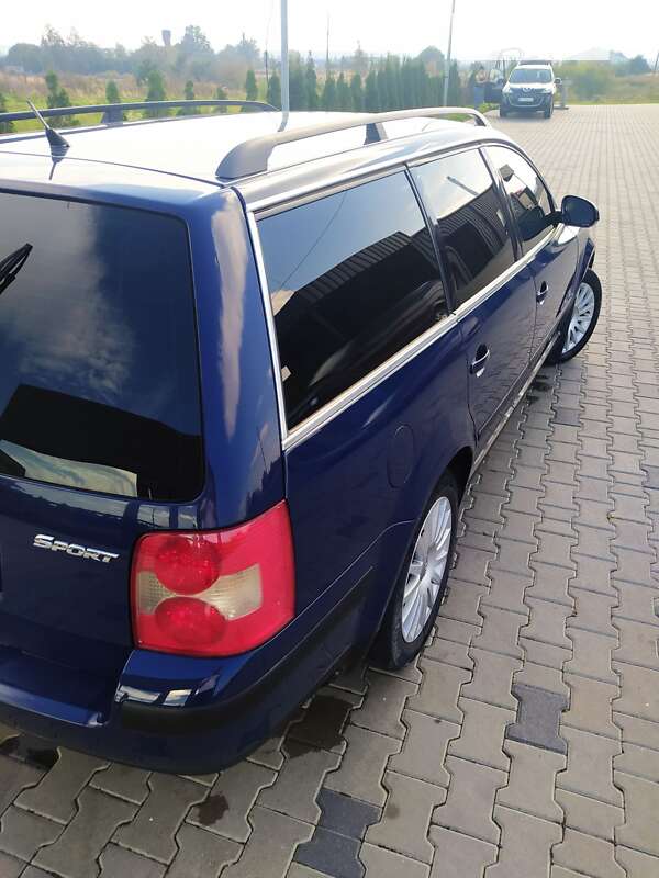 Универсал Volkswagen Passat 2003 в Львове