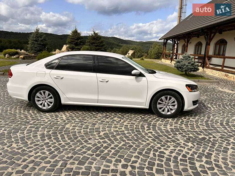Volkswagen Passat 2013