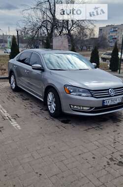 Седан Volkswagen Passat 2013 в Лозовій