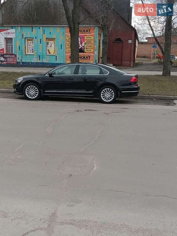 Седан Volkswagen Passat 2015 в Пирятине