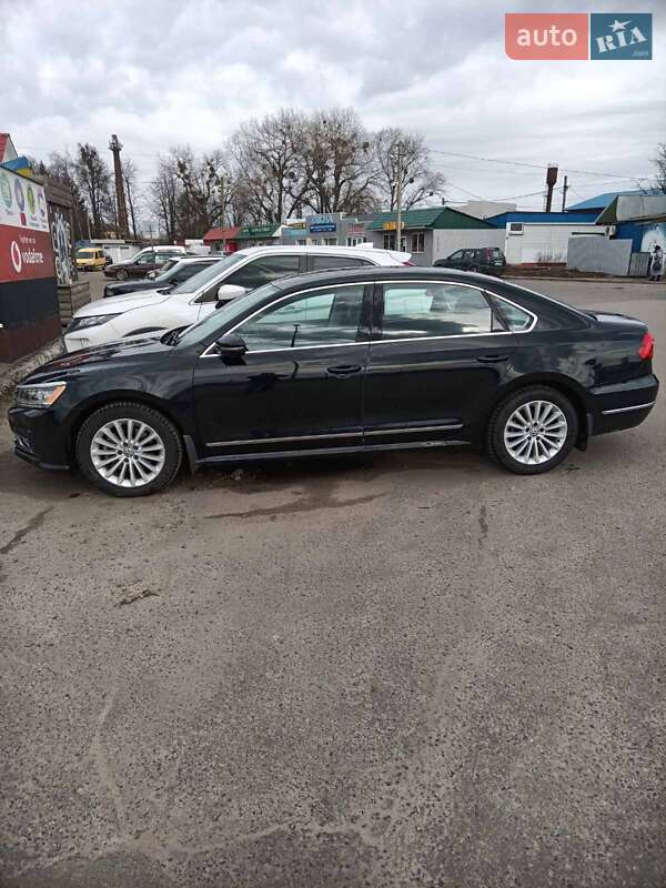 Седан Volkswagen Passat 2015 в Пирятине