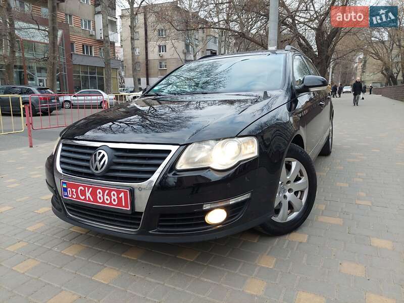 Универсал Volkswagen Passat 2009 в Одессе