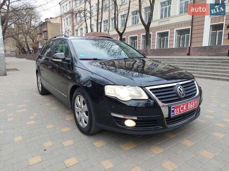 Универсал Volkswagen Passat 2009 в Одессе
