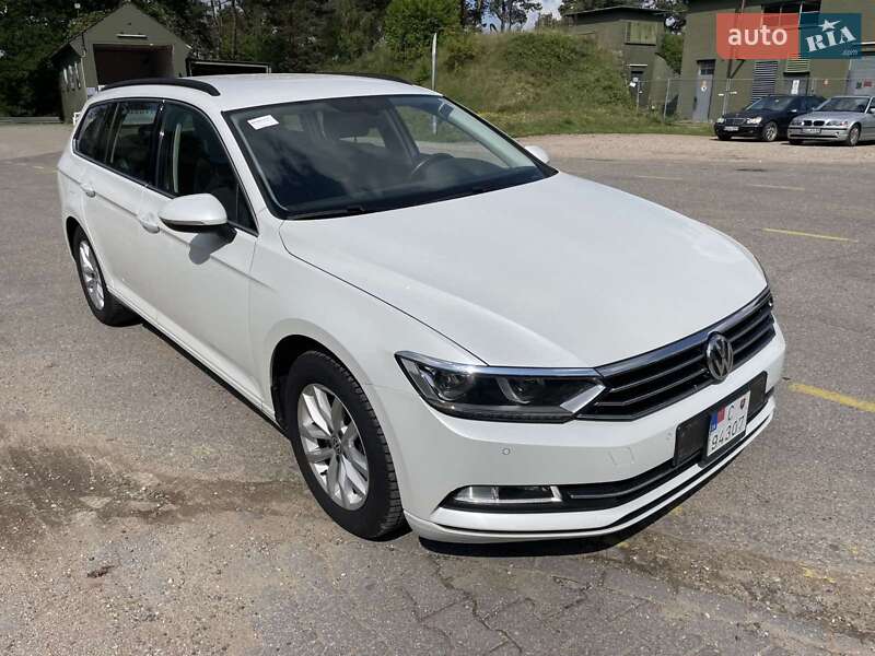Универсал Volkswagen Passat 2017 в Коломые