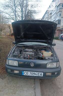Седан Volkswagen Passat 1991 в Черновцах