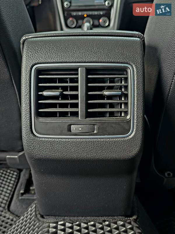 Седан Volkswagen Passat 2012 в Полтаве