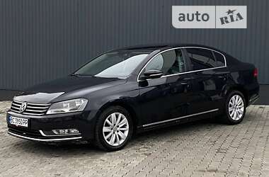 Седан Volkswagen Passat 2013 в Стрые