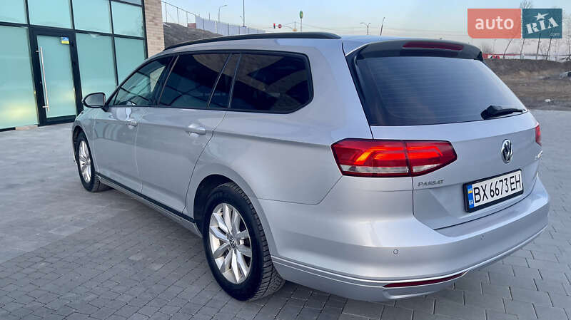 Универсал Volkswagen Passat 2015 в Хмельницком
