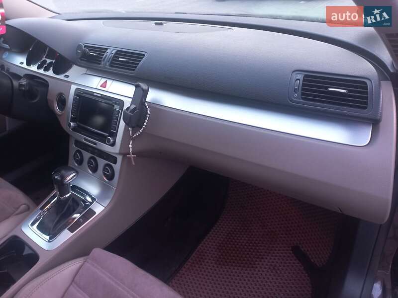 Універсал Volkswagen Passat 2008 в Львові