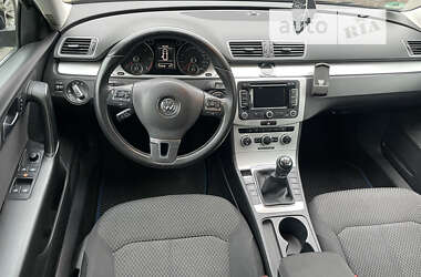 Универсал Volkswagen Passat 2012 в Коломые