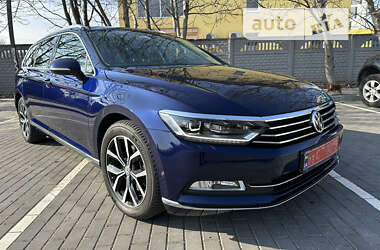 Универсал Volkswagen Passat 2019 в Луцке