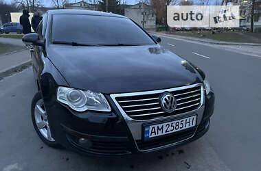 Седан Volkswagen Passat 2006 в Житомирі