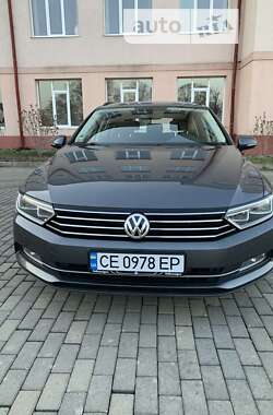 Универсал Volkswagen Passat 2015 в Черновцах