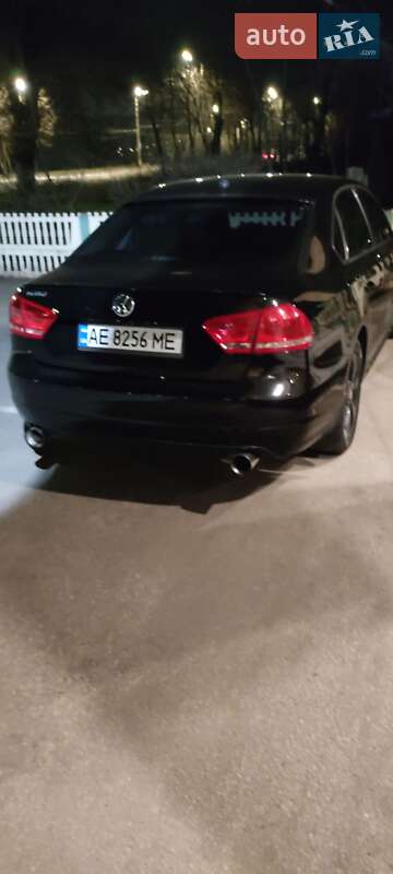 Седан Volkswagen Passat 2012 в Кривом Роге