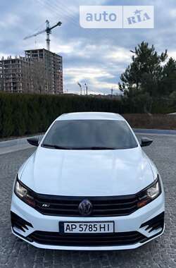 Седан Volkswagen Passat 2017 в Запоріжжі