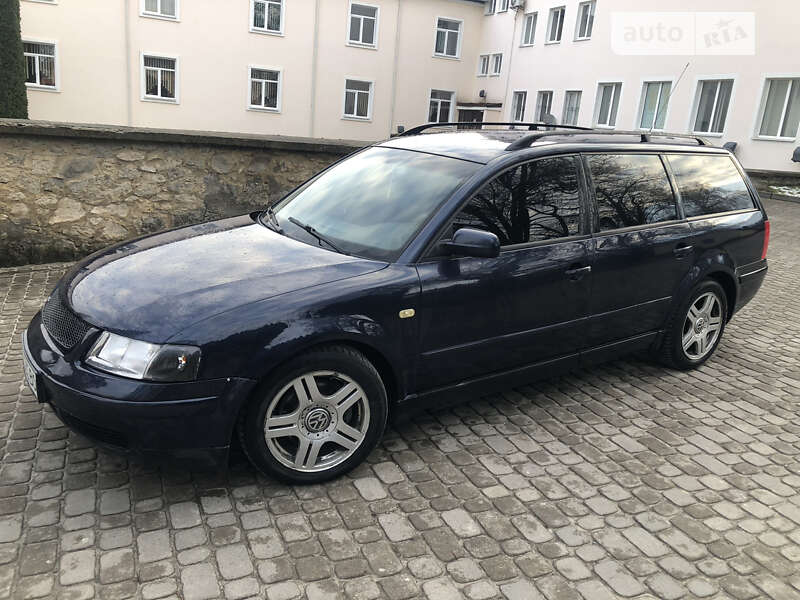 Универсал Volkswagen Passat 1999 в Кременце