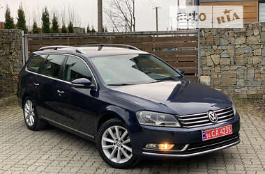 Універсал Volkswagen Passat 2012 в Стрию