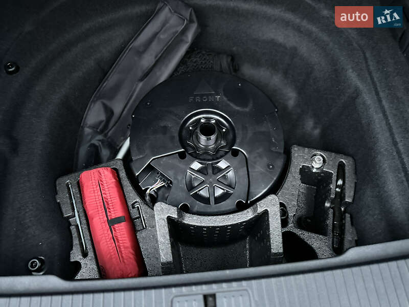 Универсал Volkswagen Passat 2022 в Одессе