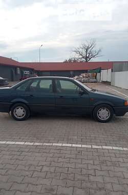 Седан Volkswagen Passat 1989 в Тернополе