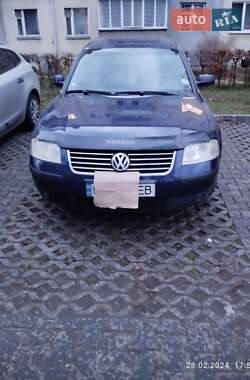 Седан Volkswagen Passat 2003 в 