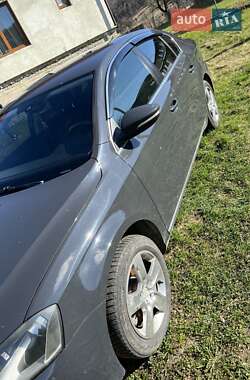 Седан Volkswagen Passat 2012 в Сколе
