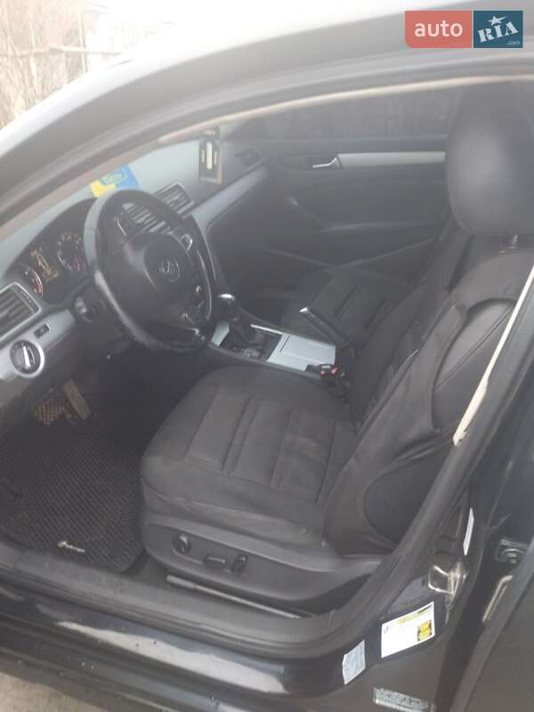 Седан Volkswagen Passat 2011 в Теплике