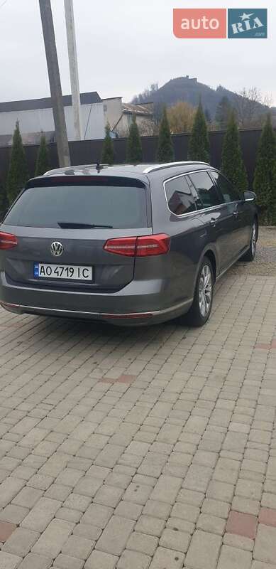Универсал Volkswagen Passat 2016 в Хусте