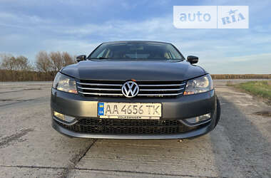 Седан Volkswagen Passat 2014 в Києві