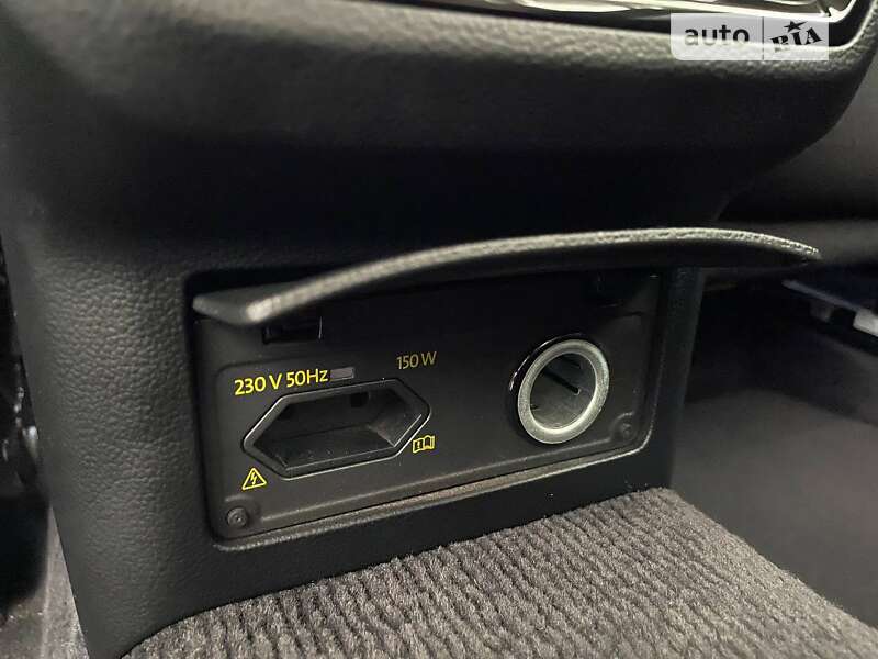 Седан Volkswagen Passat 2017 в Луцке