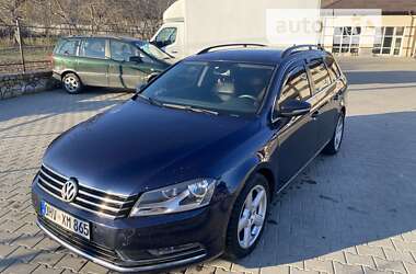 Універсал Volkswagen Passat 2013 в Могилів-Подільському