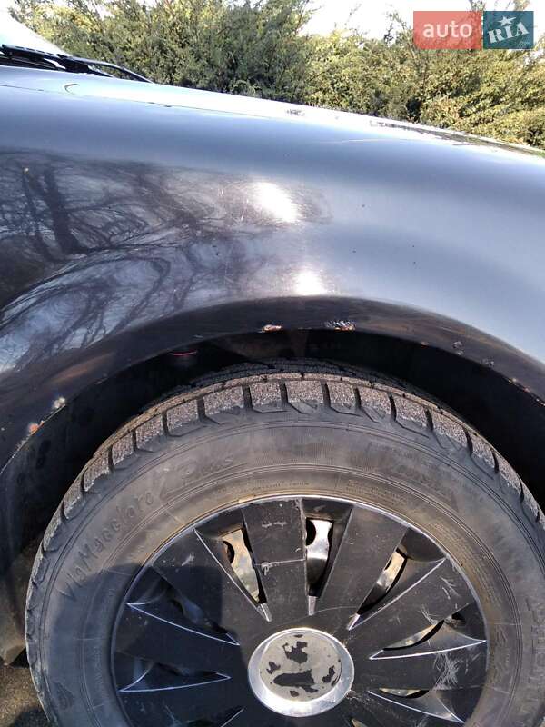 Седан Volkswagen Passat 2000 в Львові