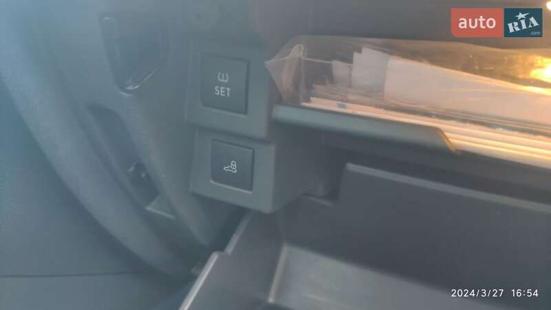 Седан Volkswagen Passat 2016 в Луцке