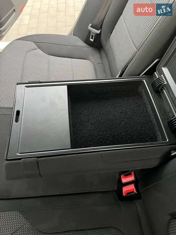 Универсал Volkswagen Passat 2014 в Калуше