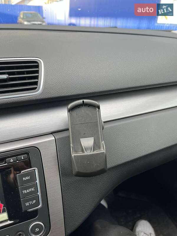 Универсал Volkswagen Passat 2014 в Калуше