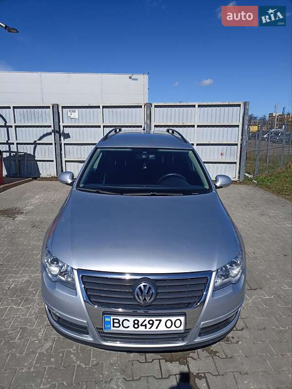Универсал Volkswagen Passat 2005 в Львове